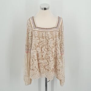 Elegant Lace Blouse in Cream
